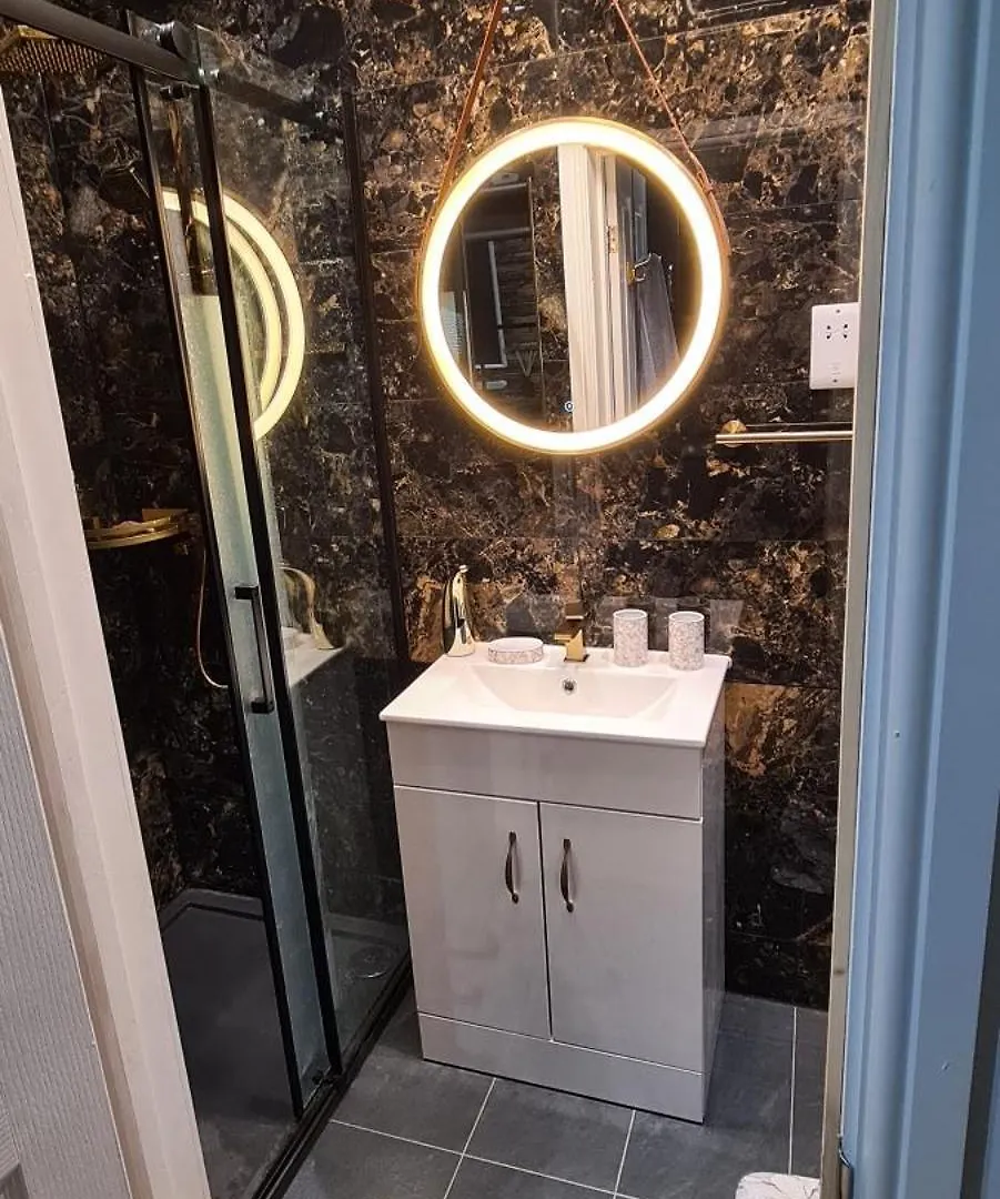 Luxury & Comfy City Break Studio Apartment London 0*,